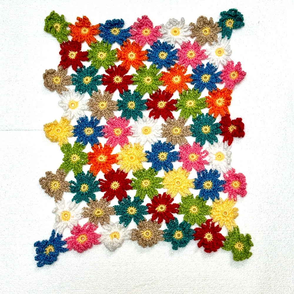 Flower motif decoration